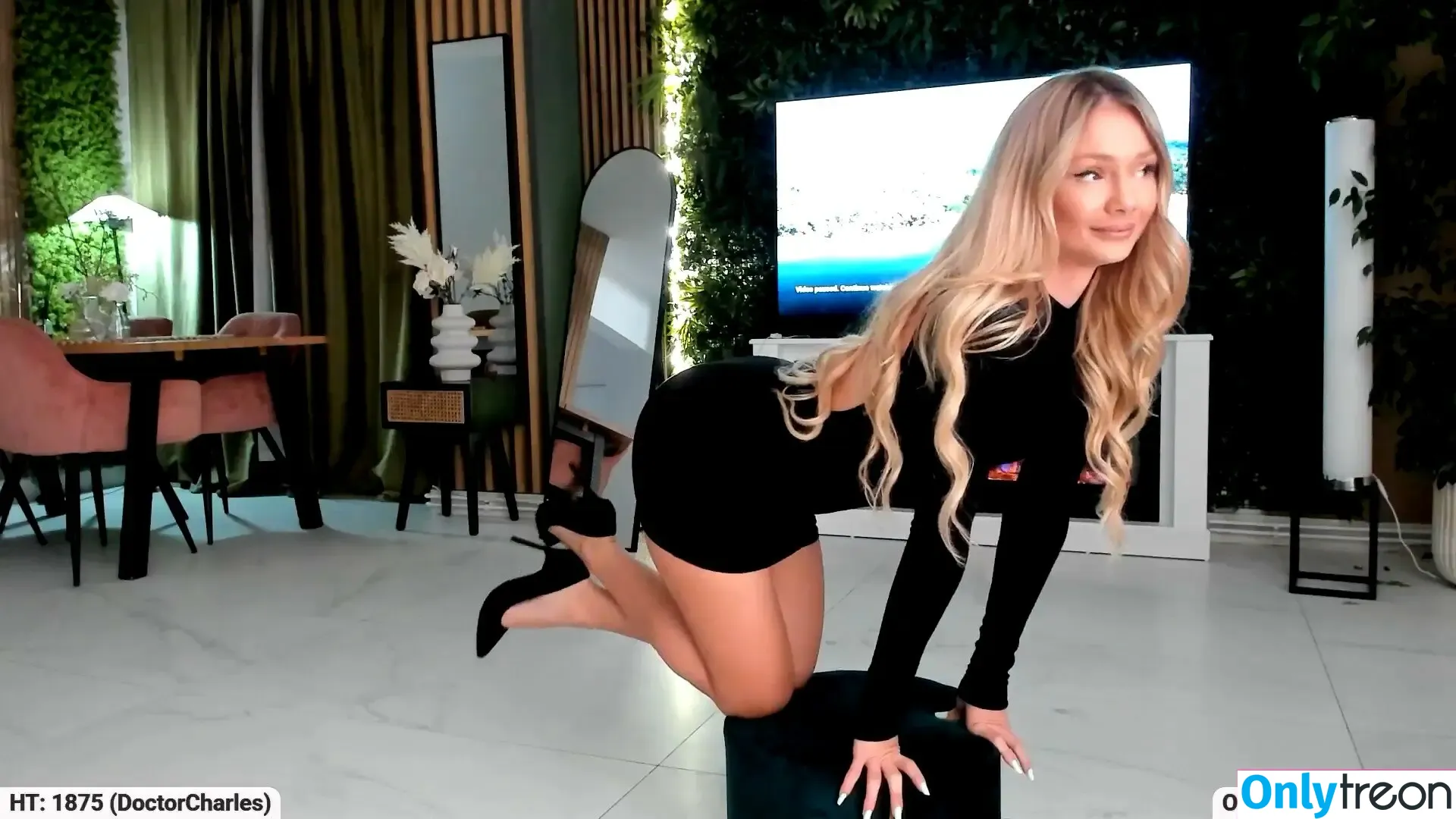 Yveline голая photo #0245 (YvelineMFC / wildheart14 / yveline_yvy)