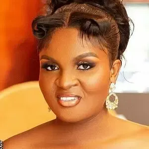 Yvonne Delali / yvonnedelali_model / yvonnedelali_model from perfectwrapgh nude photo #0015