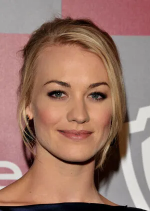 Yvonne Strahovski / y_strahovski / yvonnestrahovski nude photo #0069