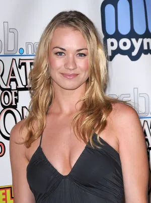 Yvonne Strahovski / y_strahovski / yvonnestrahovski nude photo #0194