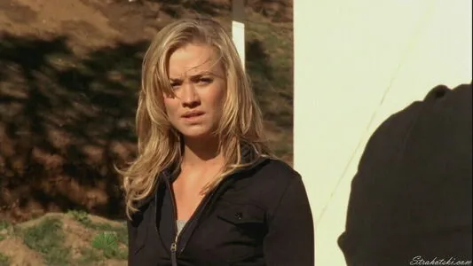 Yvonne Strahovski / y_strahovski / yvonnestrahovski nude photo #0206