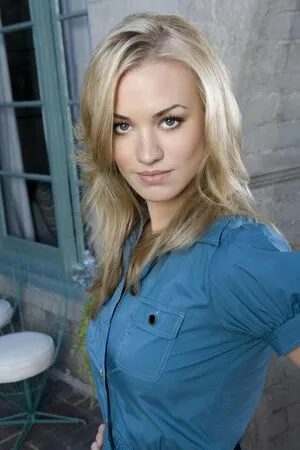 Yvonne Strahovski / y_strahovski / yvonnestrahovski nude photo #0247