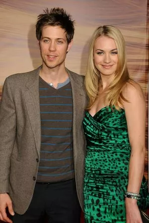 Yvonne Strahovski / y_strahovski / yvonnestrahovski nude photo #0283