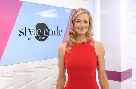 Yvonne Strahovski / y_strahovski / yvonnestrahovski фото голая #0352