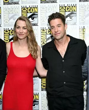 Yvonne Strahovski / y_strahovski / yvonnestrahovski фото голая #0381