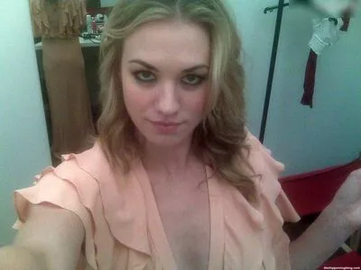 Yvonne Strahovski / y_strahovski / yvonnestrahovski фото голая #0387