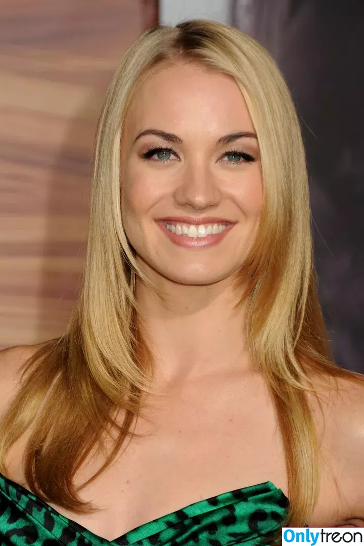 Yvonne Strahovski голая photo #0262 (y_strahovski / yvonnestrahovski)