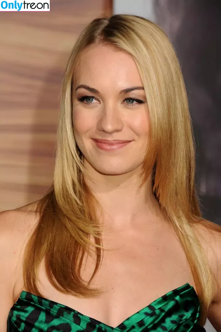 Yvonne Strahovski голая photo #0264 (y_strahovski / yvonnestrahovski)