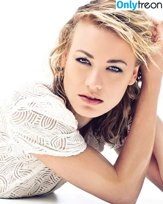 Yvonne Strahovski nude photo #0331 (y_strahovski / yvonnestrahovski)