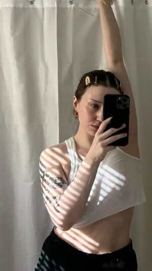  nude photo #0001