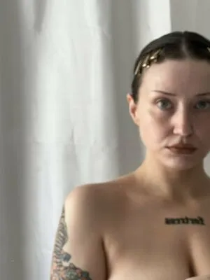  nude photo #0003