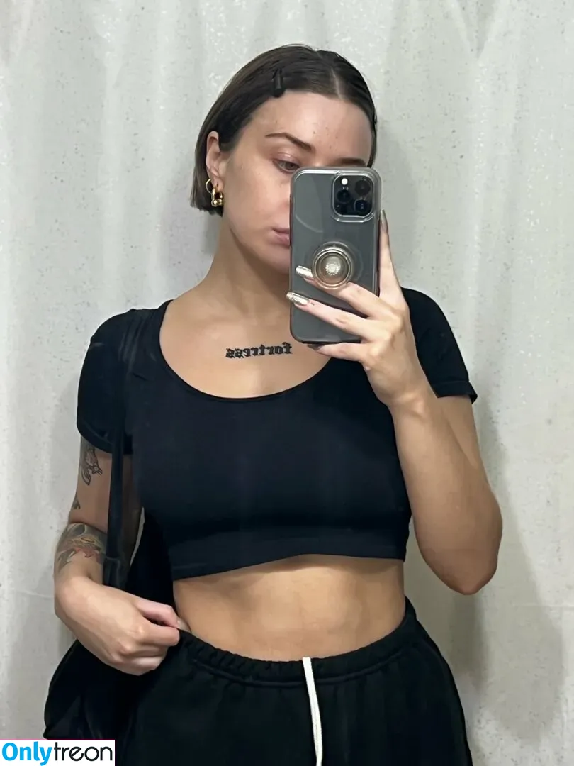 yyentaa nude photo #0005 (yyentaa)