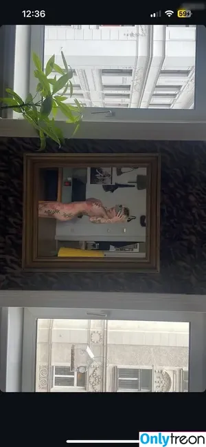  nude photo #0003