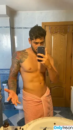  nude photo #0004