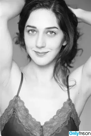 Zahra Amir Ebrahimi / zaramirebrahimi nude photo #0001