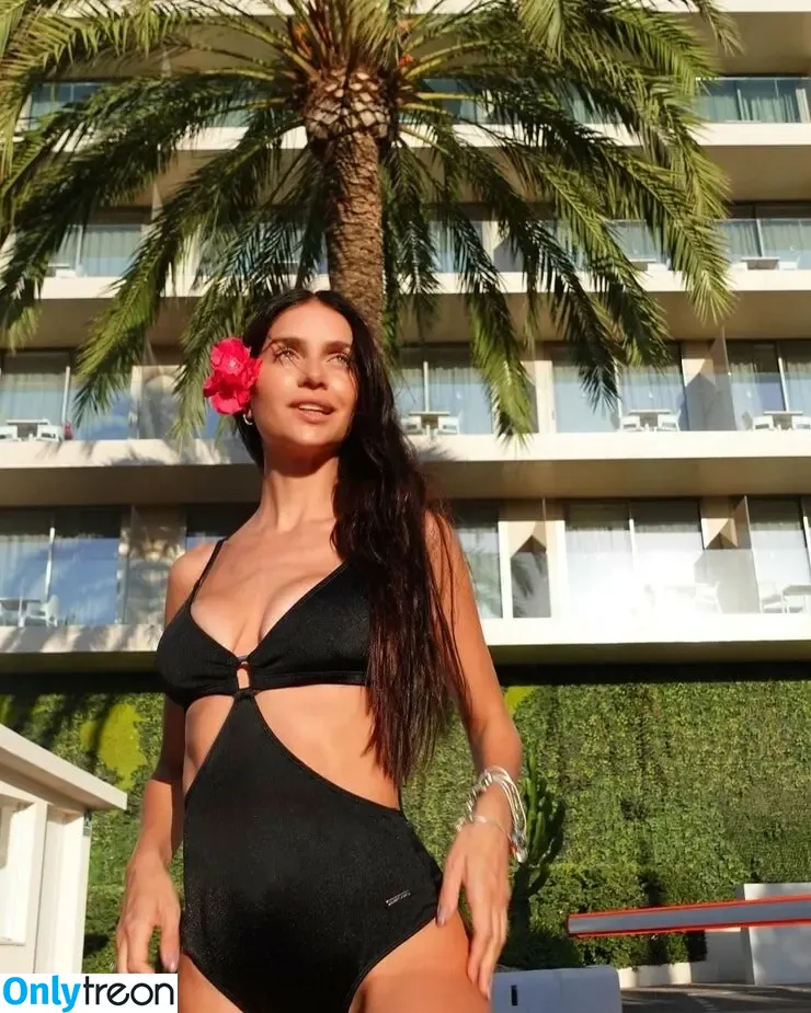 Zaira Nara голая photo #0016 (zaira.nara)