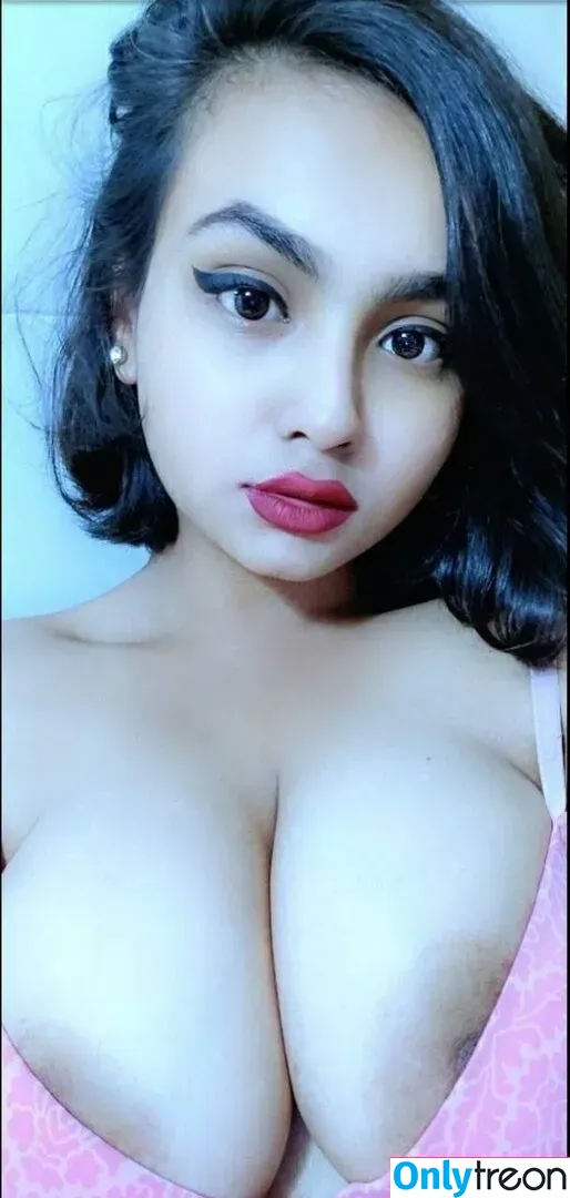 zamilah_n nude photo #0006 (Umme Zamilatun Naima)