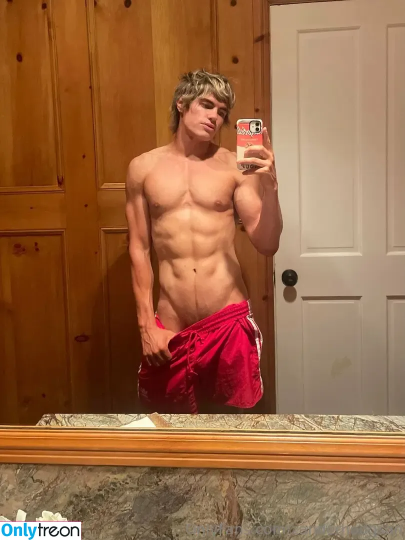 zanderhodgson nude photo #0027 (zanderhodgson)