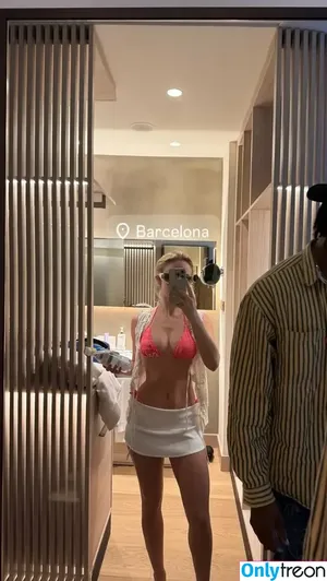Zara Larsson / zaralarsson nude photo #1085