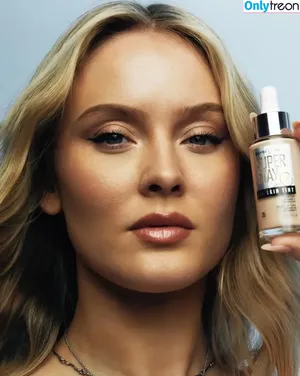 Zara Larsson / zaralarsson nude photo #1088