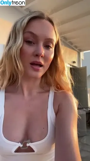 Zara Larsson / zaralarsson nude photo #1101