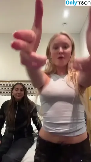 Zara Larsson / zaralarsson nude photo #1116