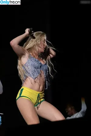 Zara Larsson / zaralarsson nude photo #1133
