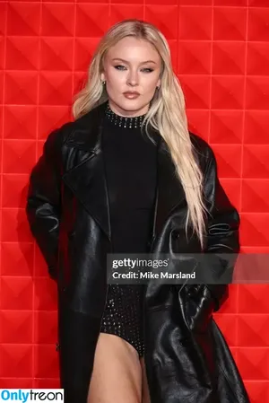 Zara Larsson / zaralarsson nude photo #1185