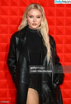 Zara Larsson / zaralarsson nude photo #1191
