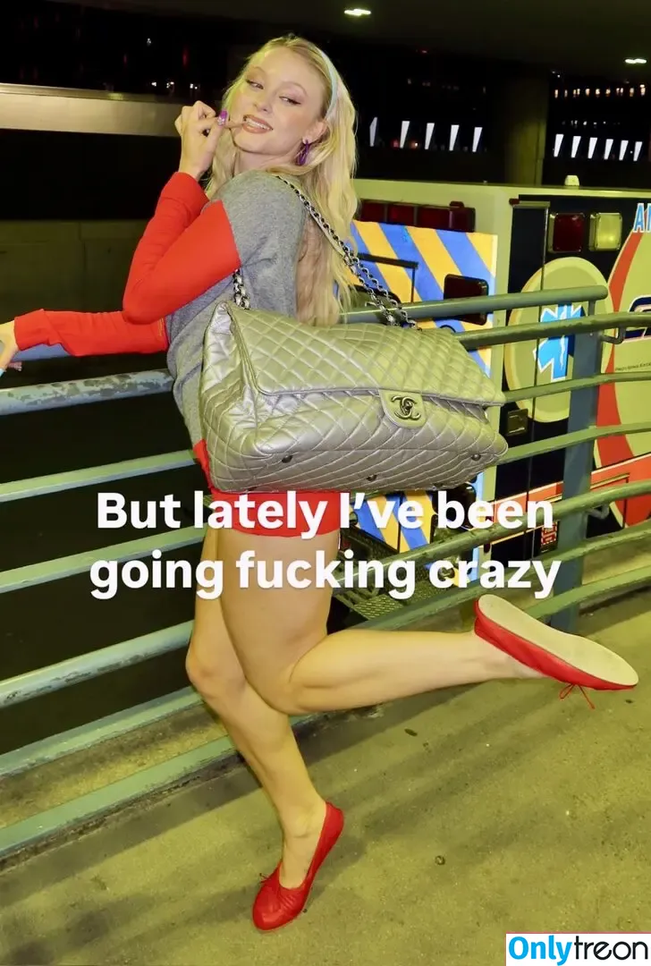 Zara Larsson голая photo #1699 (zaralarsson)