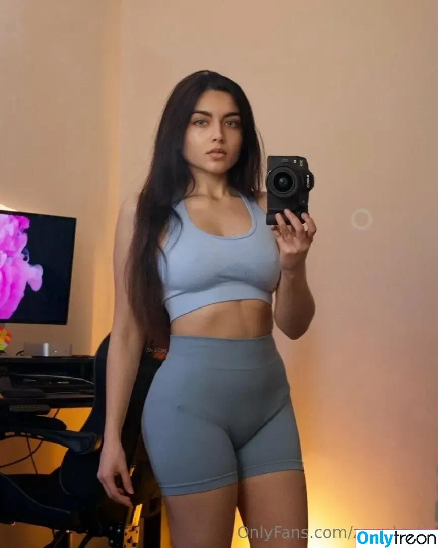 zaradar.tv nude photo #0037 (zara.darz)