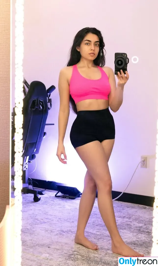 zaradar.tv nude photo #0044 (zara.darz)