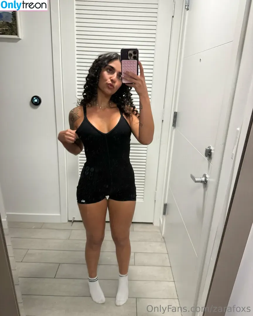 Zarafoxs nude photo #0032 (zarafoxes / zarafoxxyy)