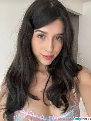 Zarias / ofzarias nude photo #0100