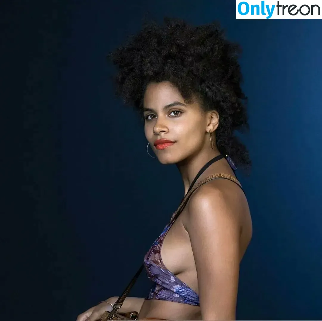 Zazie Beetz nude photo #0103 (zaziebeetz)