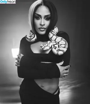 Zelina Vega /  / Thea Trinidad / zelinavegawwe nude photo #1759
