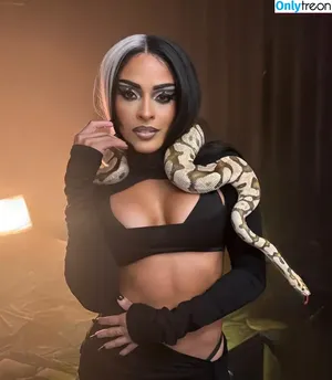 Zelina Vega /  / Thea Trinidad / zelinavegawwe nude photo #1760