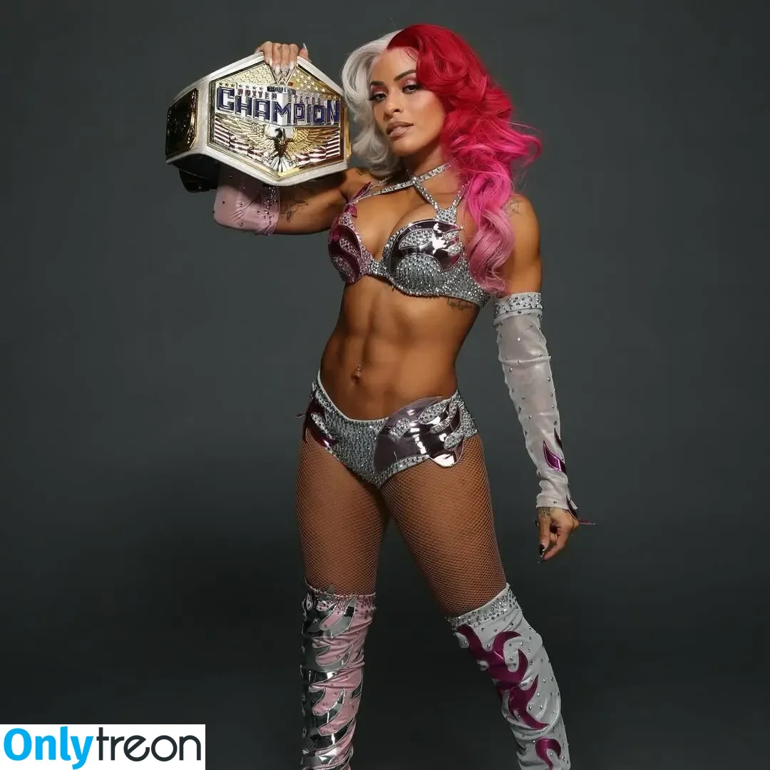Zelina Vega голая photo #1559 ( / Thea Trinidad / zelinavegawwe)