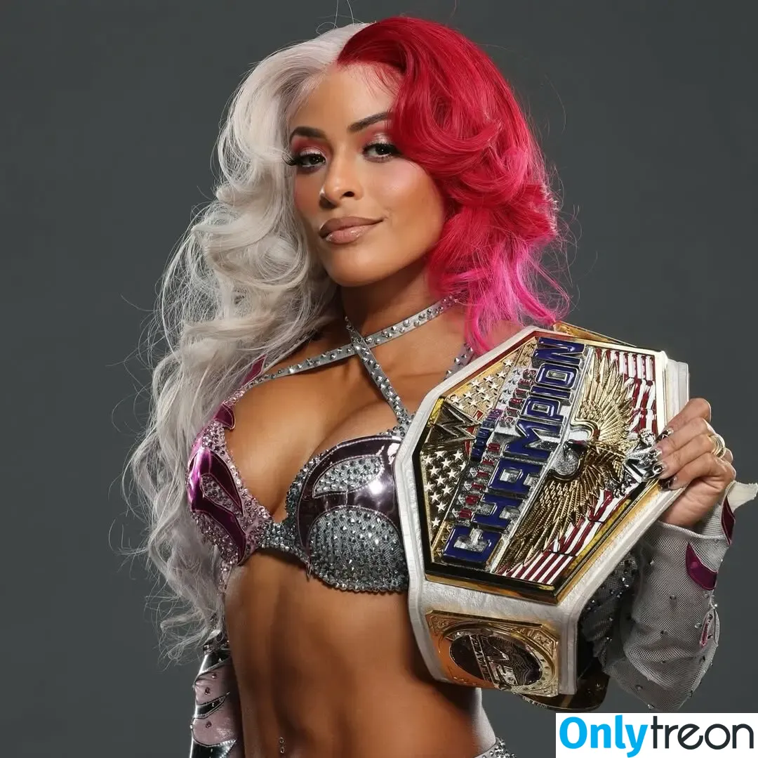 Zelina Vega голая photo #1563 ( / Thea Trinidad / zelinavegawwe)
