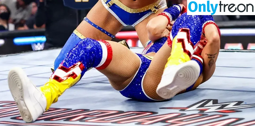 Zelina Vega голая photo #1575 ( / Thea Trinidad / zelinavegawwe)