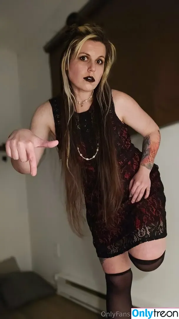 Zer0Doxy nude photo #0125 (hellaciousmallacious)