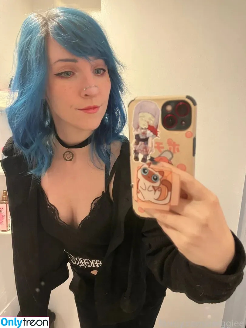 zerggiee nude photo #0004 (zerggiee)