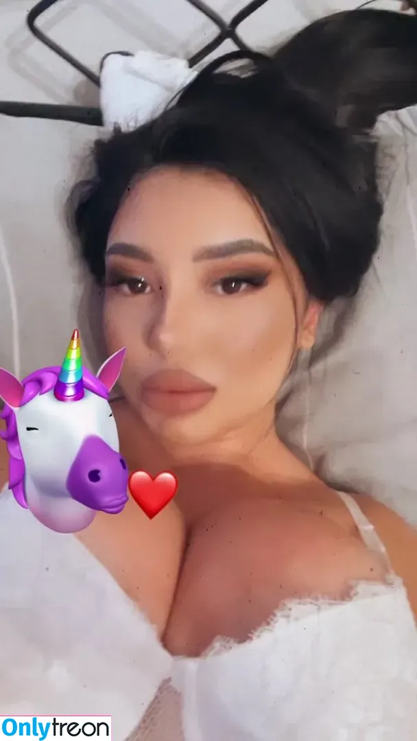 Zhansaya Dakarimova nude photo #0007 (dakarimova.online)
