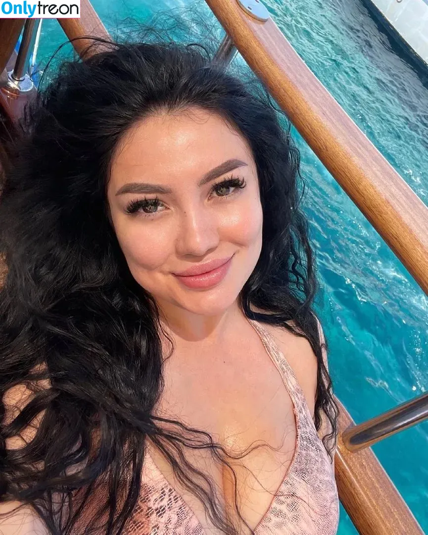 Zhansaya Dakarimova nude photo #0011 (dakarimova.online)