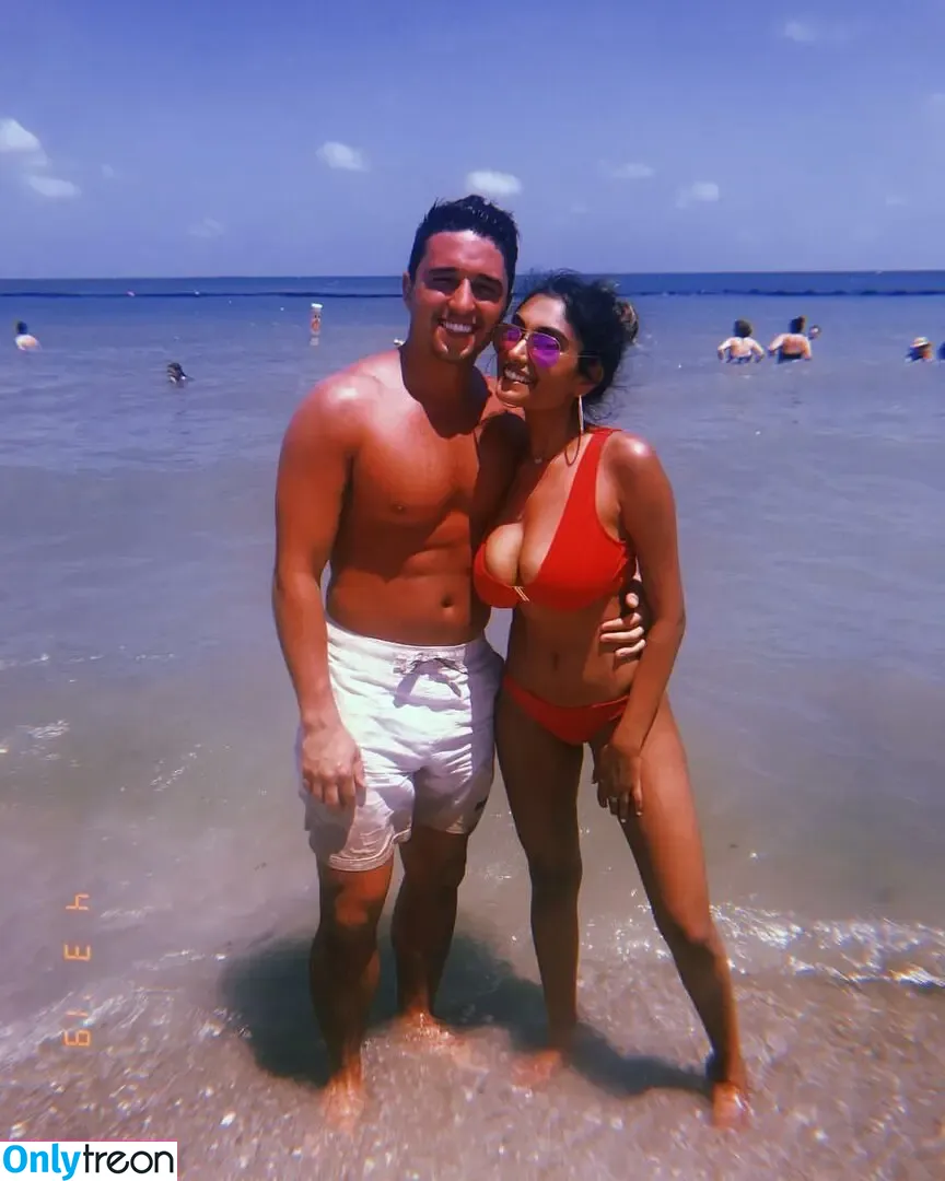 Zia Natasha Lehman nude photo #0008 (zialehman)