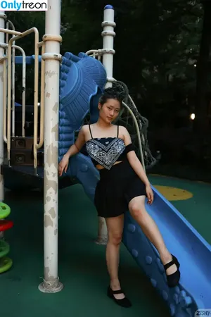 Zishy / zishylives nude photo #9900