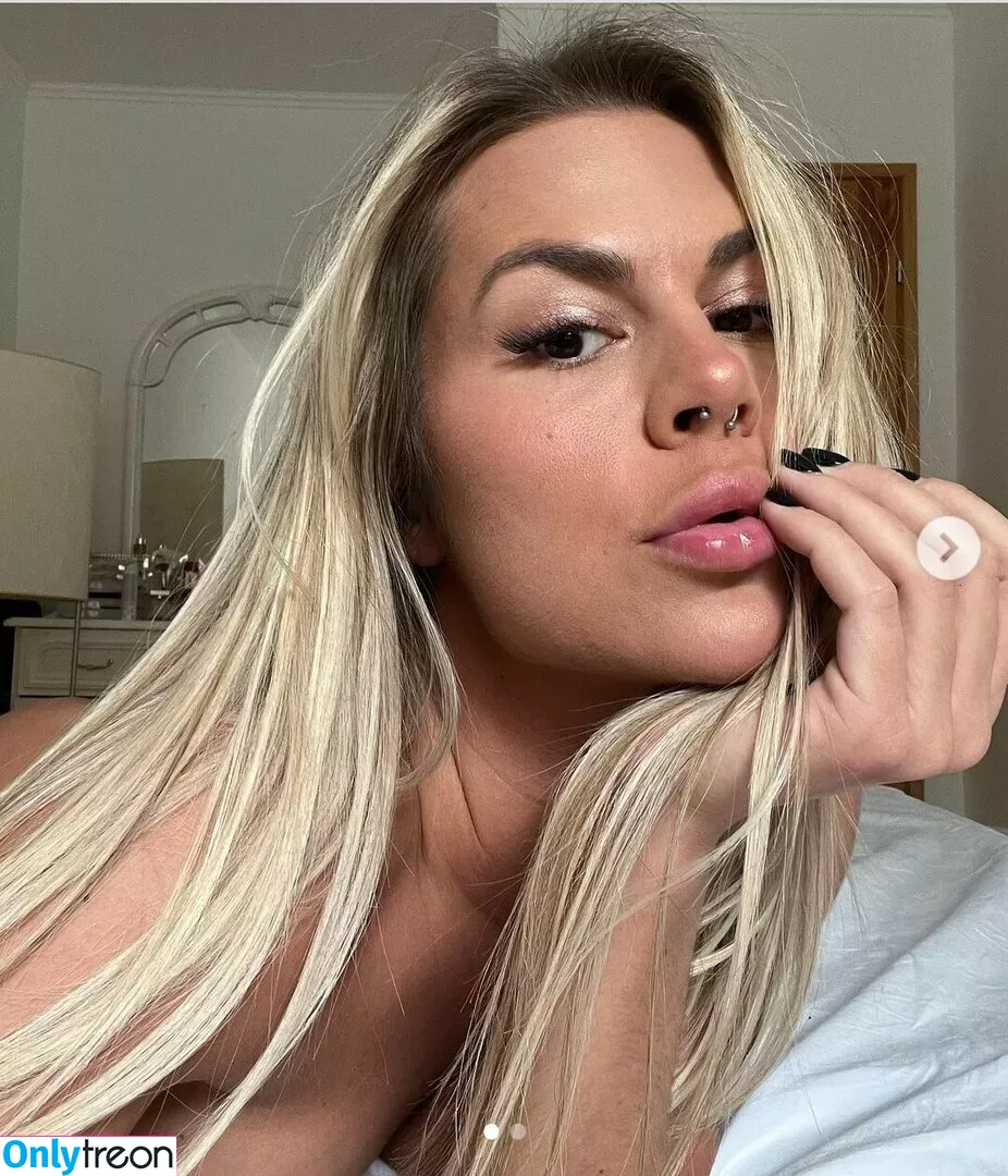 Zlata Shine - голая photo #0005 (Zlatashinex / itszlatashine)