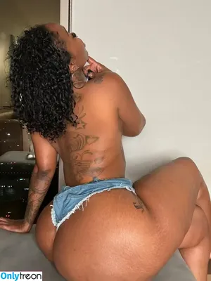 ZmeenaOrr / zmeenaorrxclusive nude photo #0007