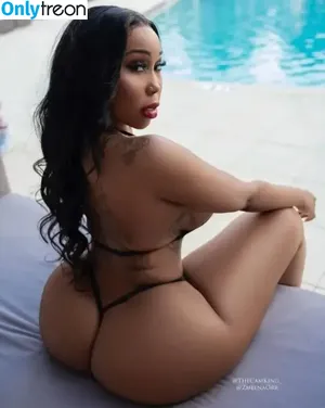 zmeenaorrvips / zmeenaorr nude photo #0021