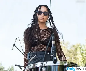 Zoë Kravitz / zoeisabellakravitz nude photo #0220